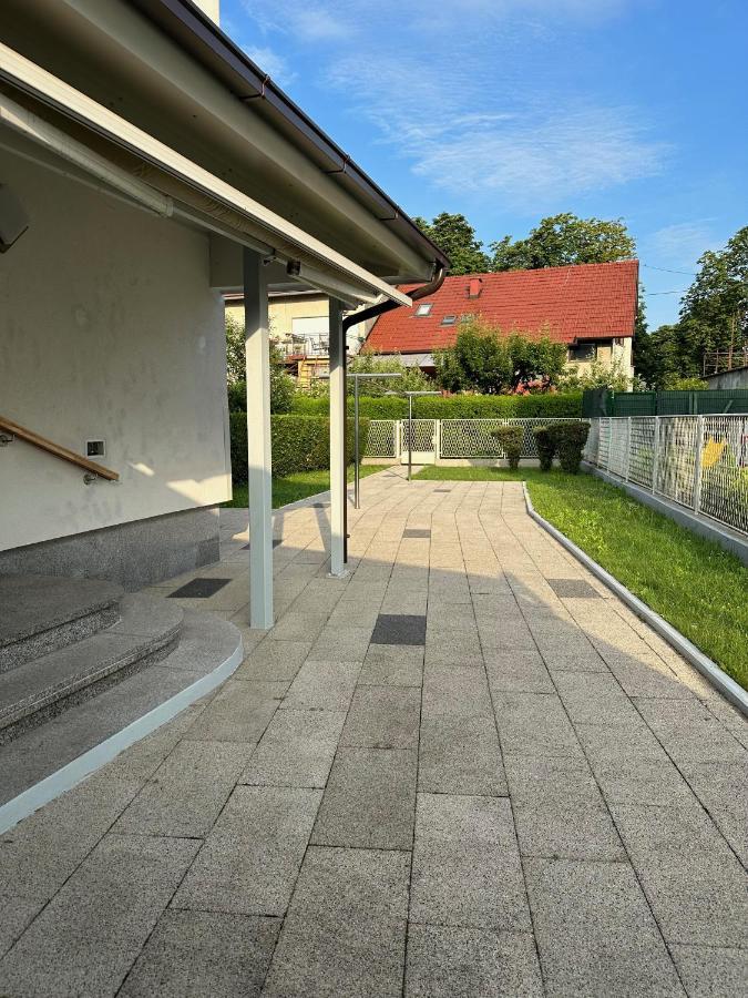 Maksimirhouse * Zagreb